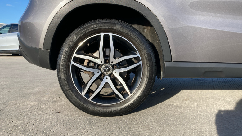 Mercedes-Benz GLA 180 Urban Edition 5dr Auto Petrol Hatchback